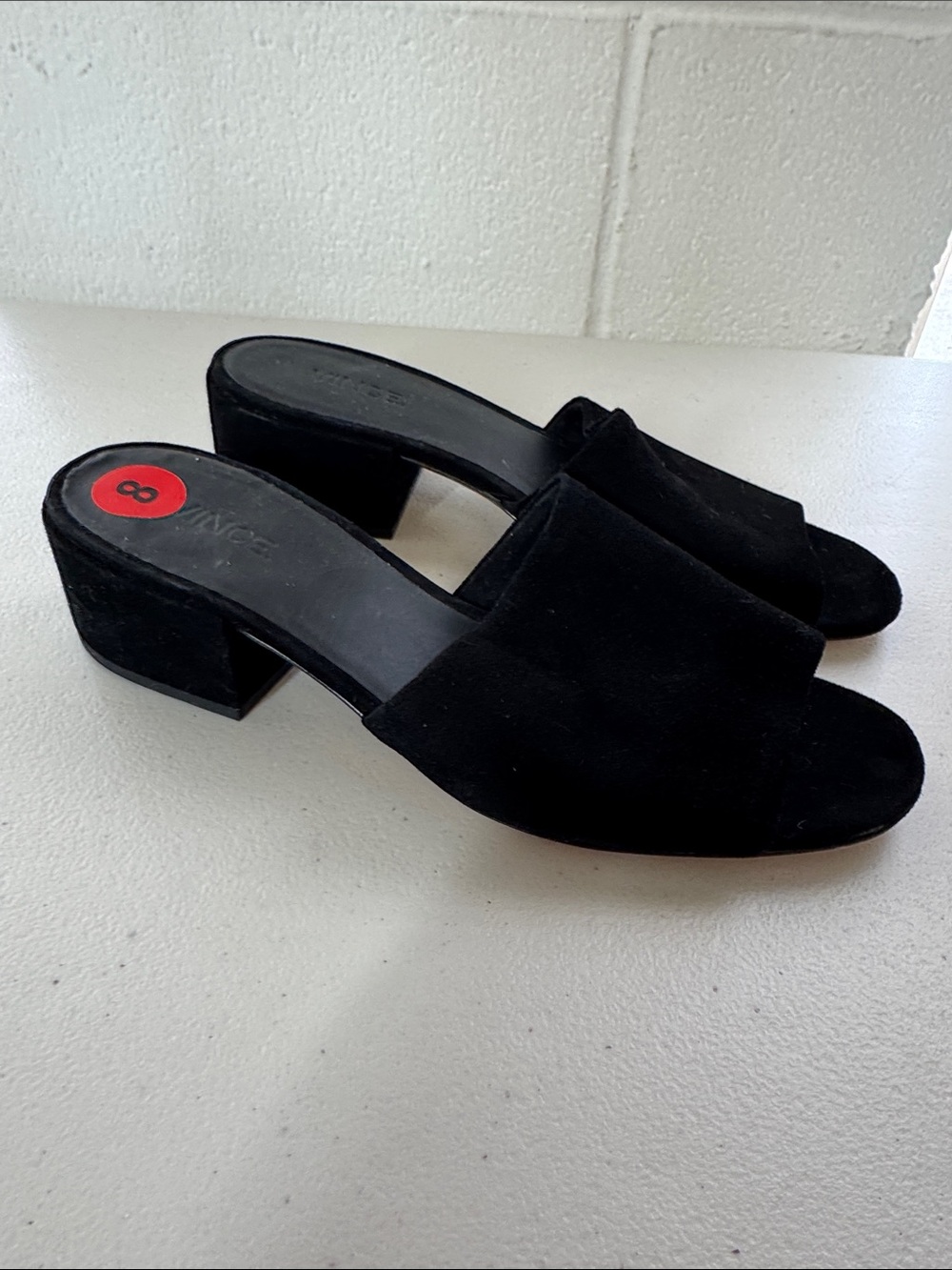 Vince Black Suede Slides Mule Heels Size 8 Minimalist Quiet Luxury Sandals Chic - Picture 4 of 11